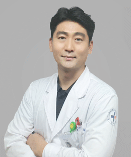 고지욱 원장
